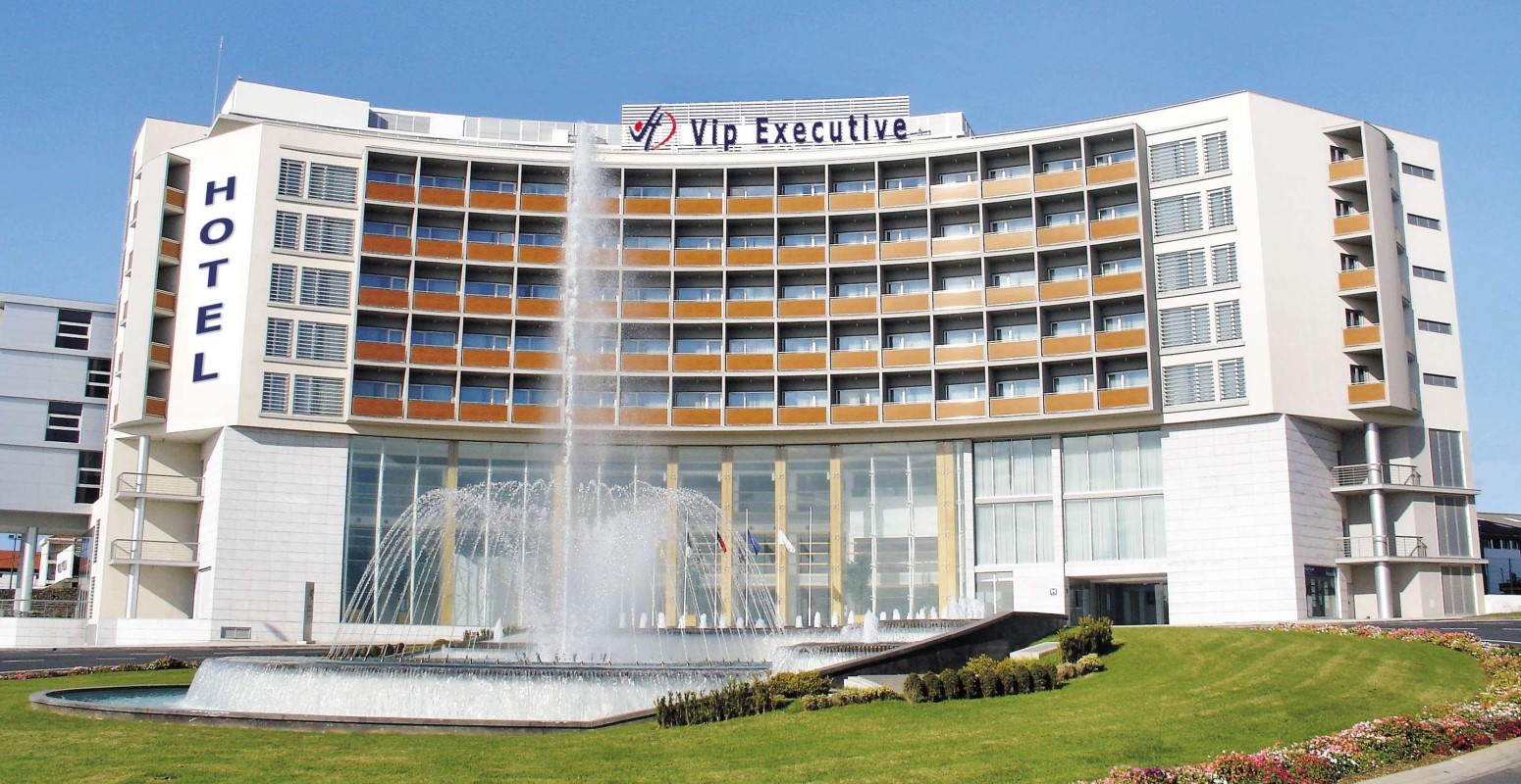 Hotel VIP Executive Azores 4*
